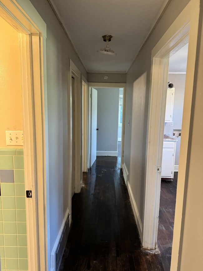 Building Photo - 3507 US-421