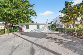 Building Photo - 3720 Morton Ave