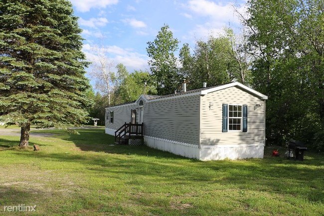 Building Photo - 400 Kelley Mobile Home Park