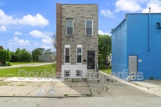 Building Photo - 2018 N Monroe St