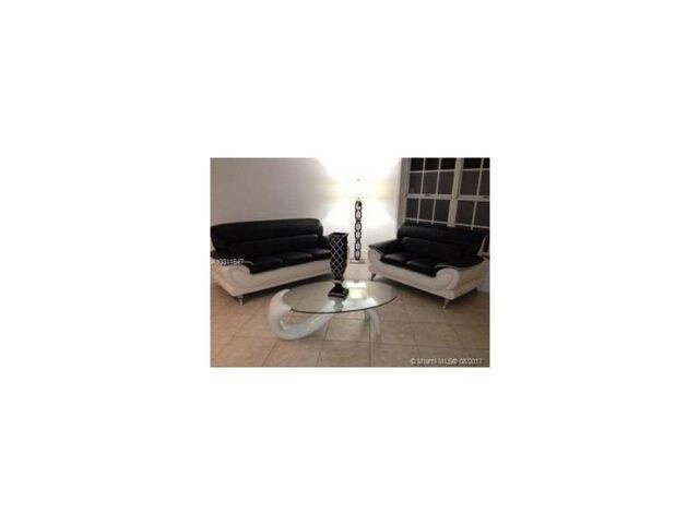 Foto del edificio - 2225 SW 128th Ct