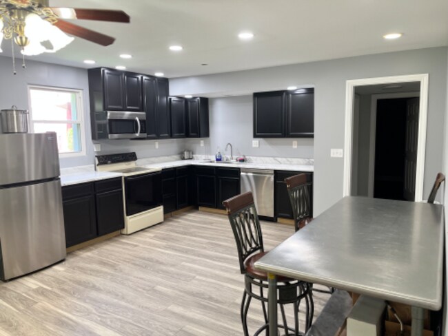 Foto del edificio - 4014 Southview Rd