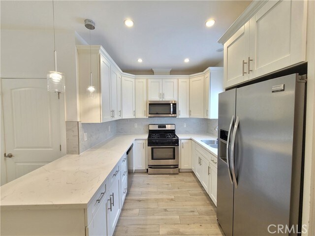 Foto del edificio - 5726 Cartwright Ave