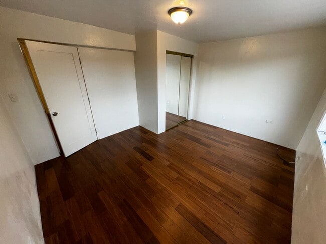 Building Photo - 286 W Kino St