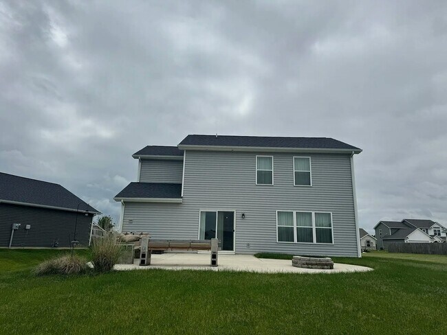 Building Photo - 12618 Slash Pass