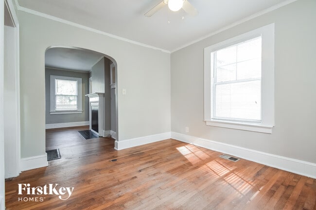 Foto del edificio - 1370 Westboro Dr SW