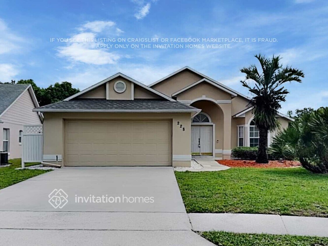 Foto principal - 228 Churchill Dr