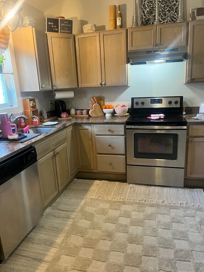 Foto del edificio - 12 E 54th St