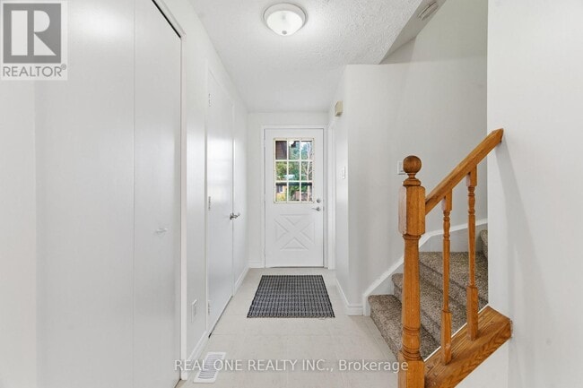 Building Photo - 51 Koch Dr