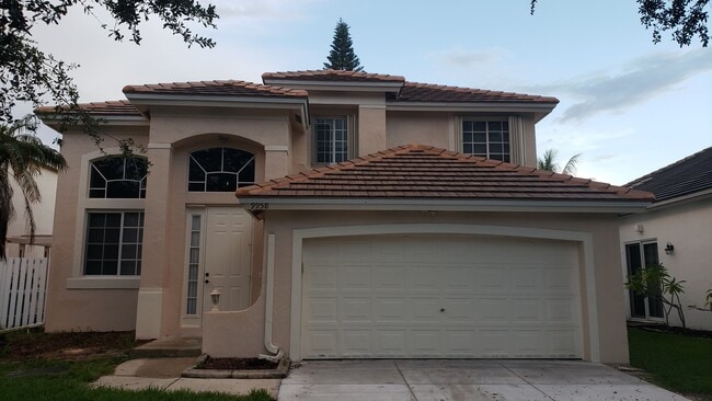 Building Photo - 9958 NW 18th St