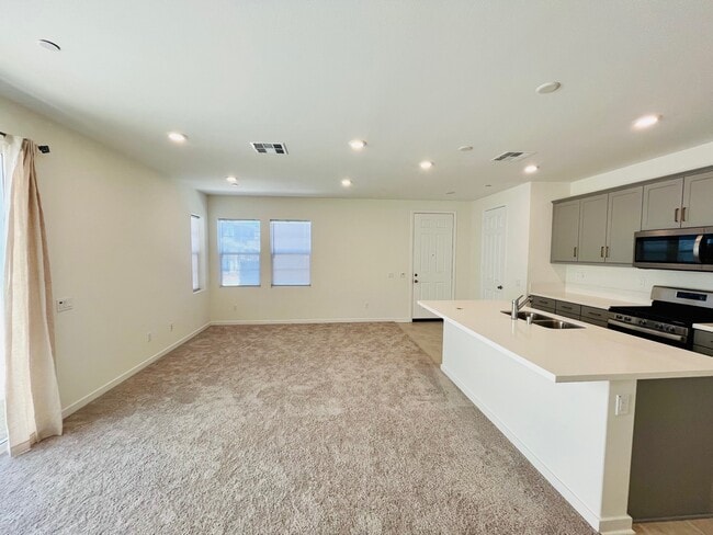 Foto del edificio - 27019 Evening Sky Plz