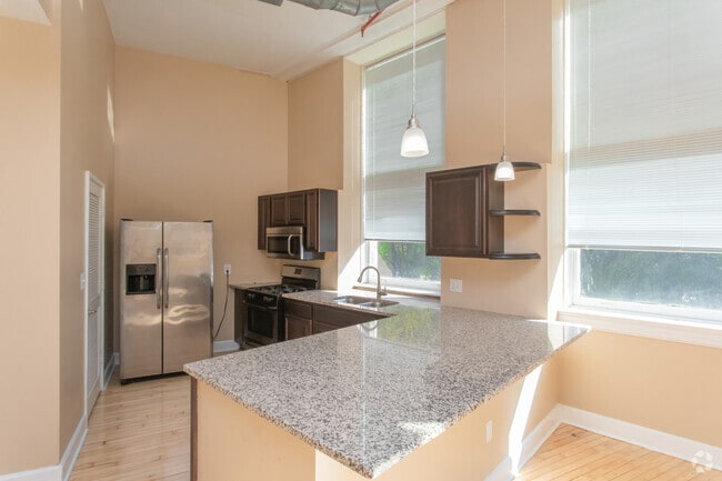 50 Peachtree St NW - Muses Lofts