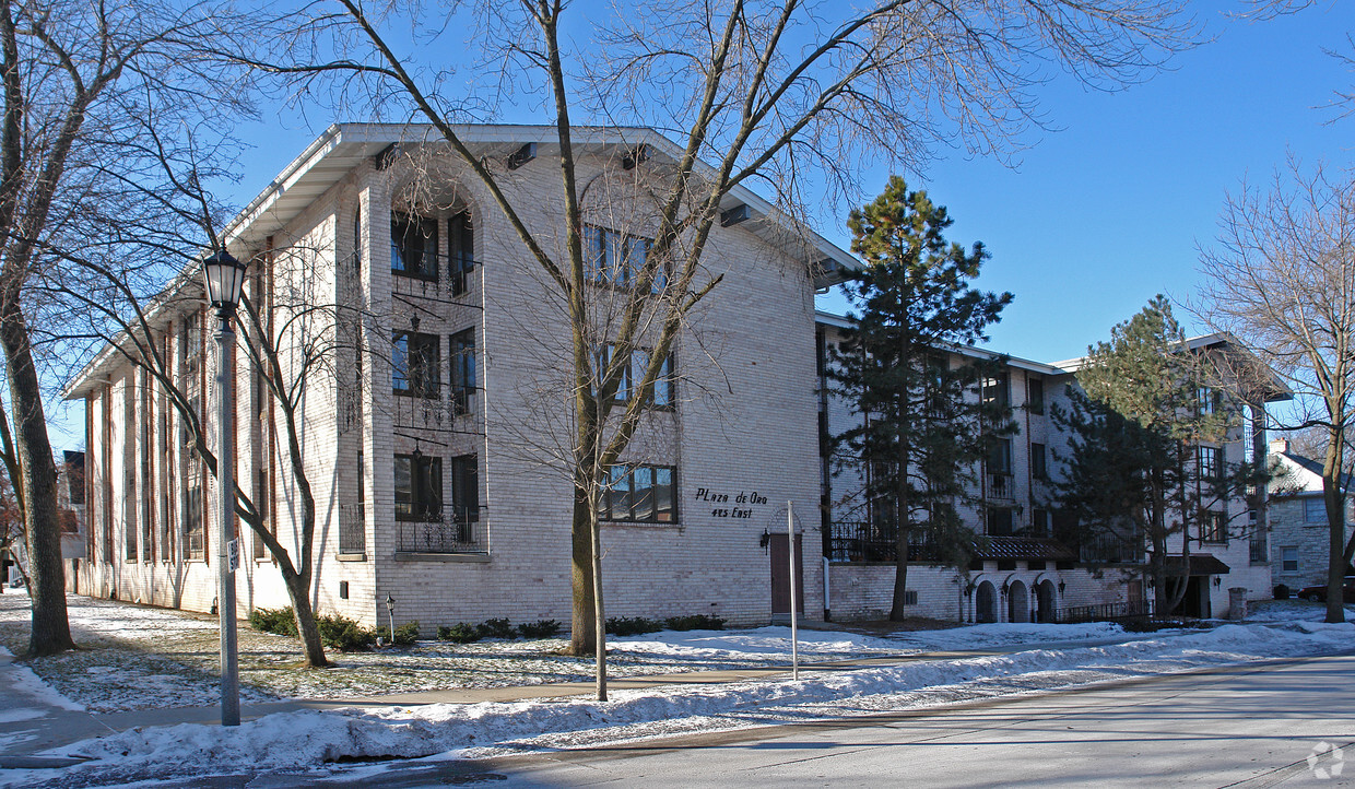 Primary Photo - 425 E Henry Clay St