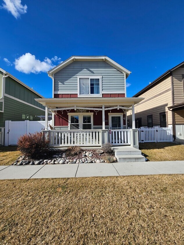 Foto principal - Move-In Ready Furnished Home | Utilities Included | Josephine Crossing