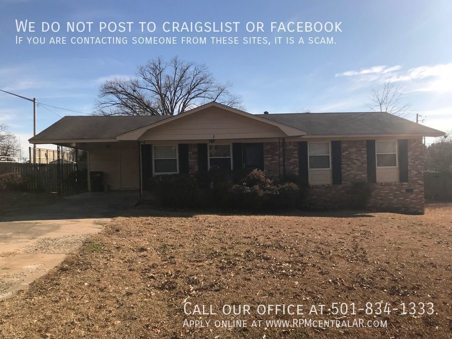 Primary Photo - 1 Eastbrook Cir