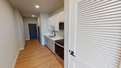 Building Photo - Playbill Flats