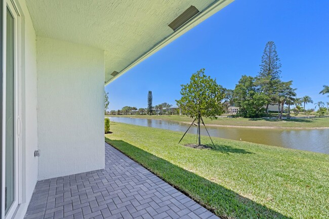 Building Photo - 5807 Shining Sea Ct