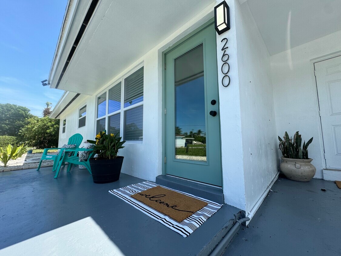 Photo - 2600 SW 7th St (Fort Lauderdale, FL)