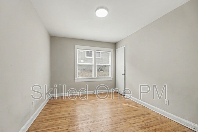 Building Photo - 1442 N Hamilton St