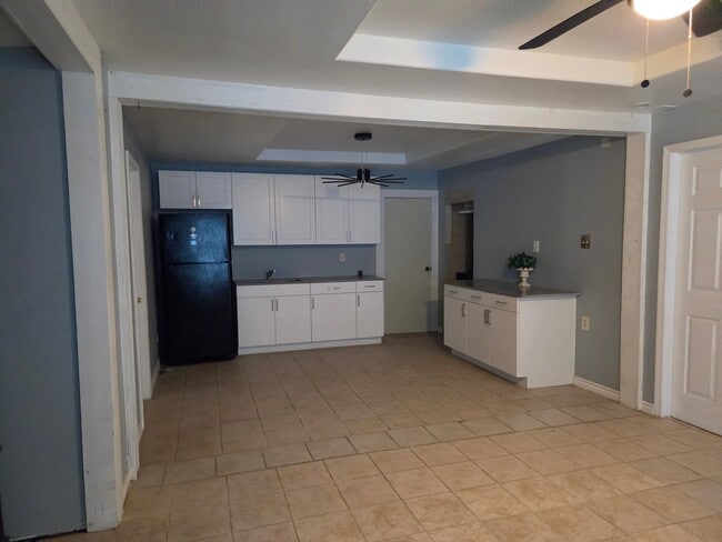 Photo - 121 Hess St (San Antonio, TX) Apartment