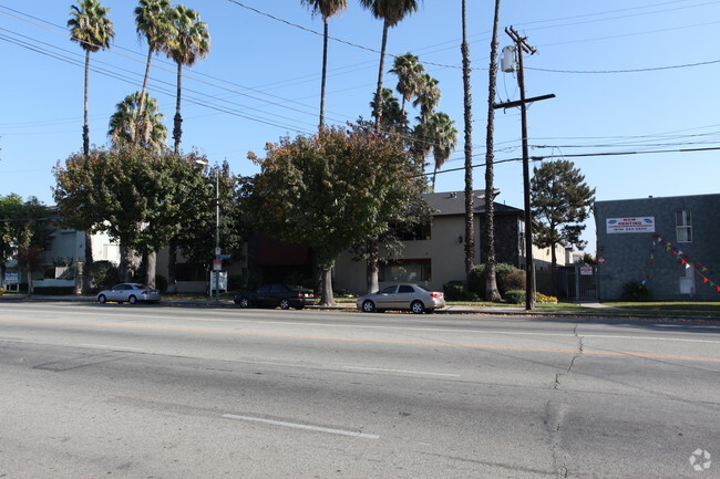 Building Photo - 7260 De Soto Apartments