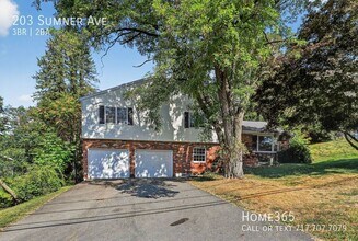 Building Photo - 203 Sumner Ave