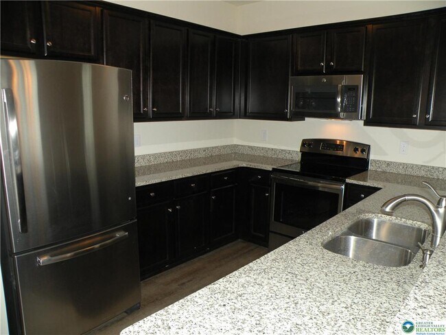 Foto del edificio - 607 Linden St