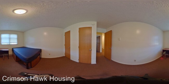Building Photo - 1227 W Maple St