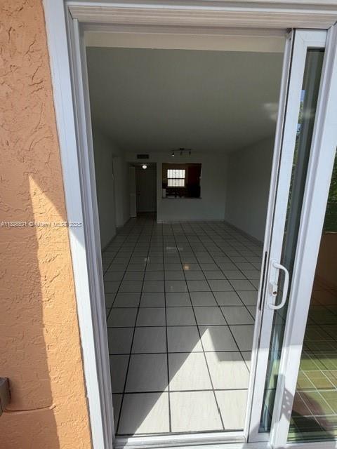 Foto del edificio - 2401 SW 10th St