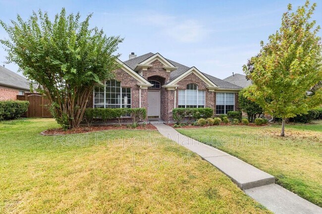 Foto del edificio - 4704 Holly Berry Dr