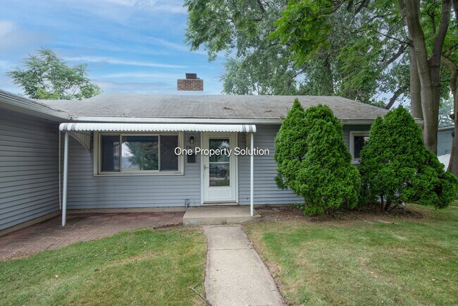 Foto del edificio - 7611 Northcote Ave