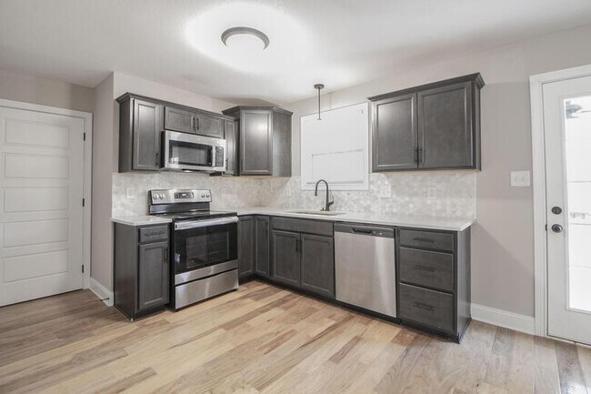 Foto del edificio - 2994 Gibbs Ln