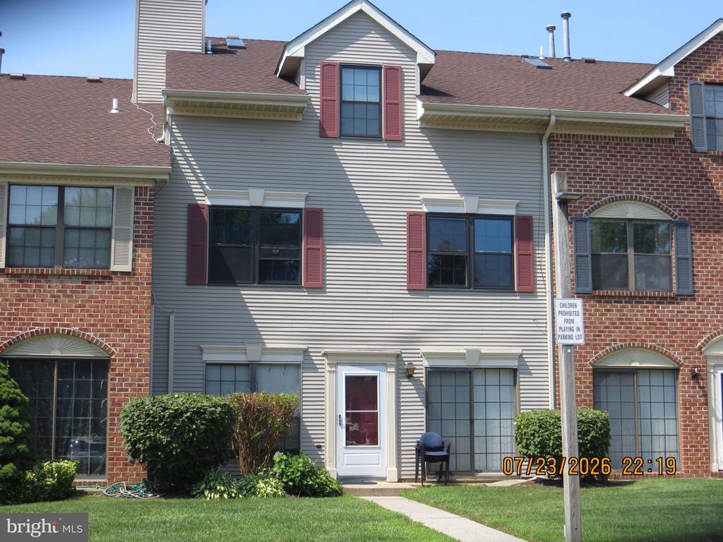 Building Photo - 99 O'Neill Ct