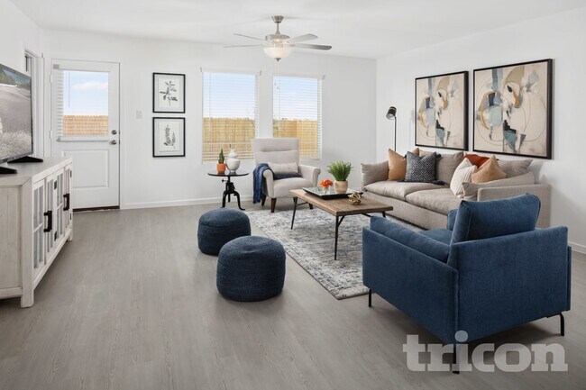 Building Photo - 15205 Bullfighter Blvd