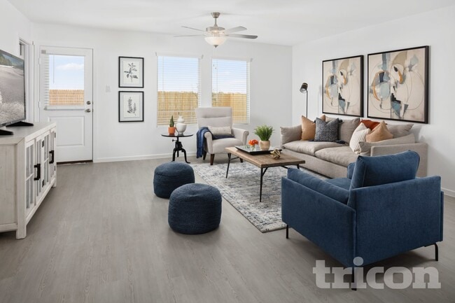 Building Photo - 15245 Grappling Irons Ln