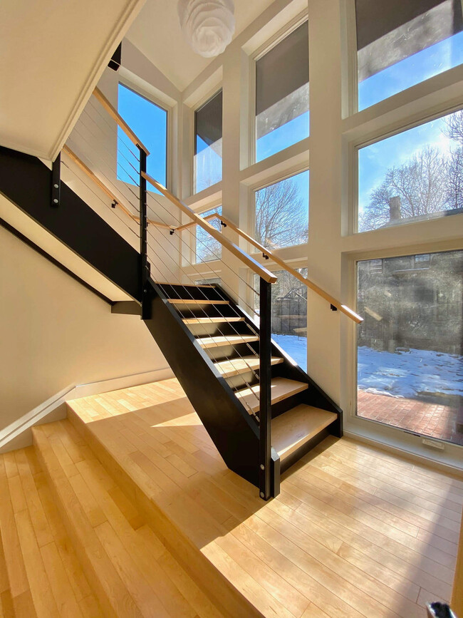 interior of the window wall from the first floor - 7 Jackson Ct