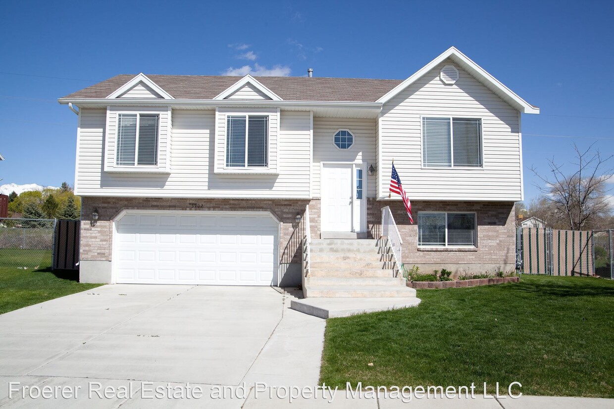 Primary Photo - 4 br, 3 bath House - 5902 S 2775 W
