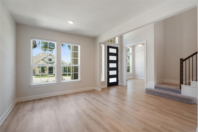 Foto del edificio - 159 Fireside Rd