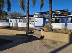 Building Photo - 9742 Vomac Rd