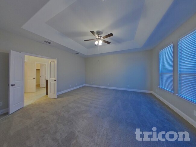 Foto del edificio - 5301 Runnymede Ct