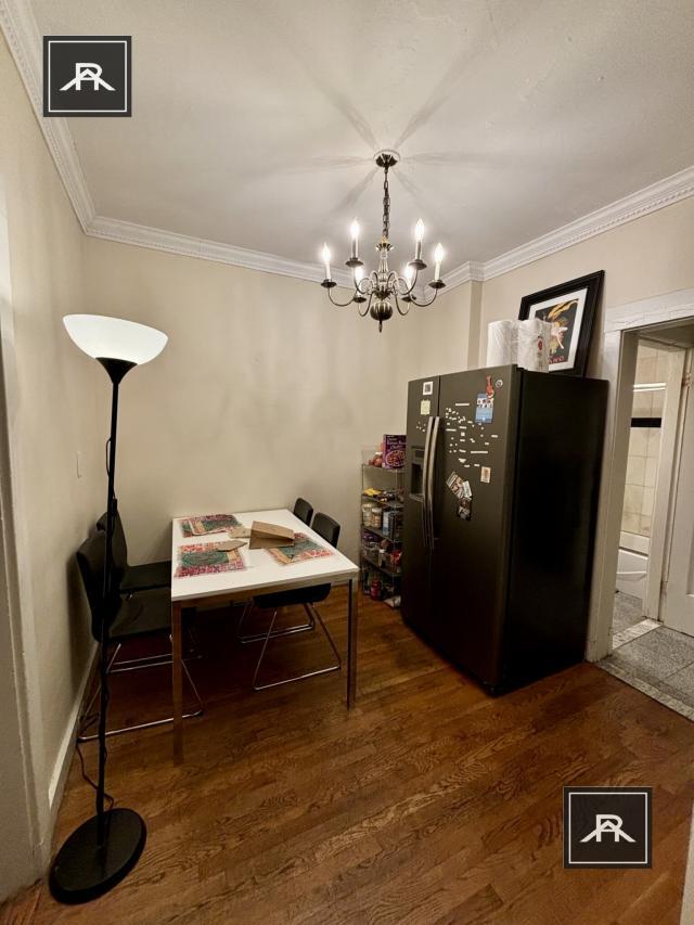 Foto del edificio - 4 bedroom in Brookline MA 02446