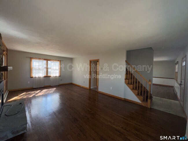 Foto del edificio - 1 Burlington Rd