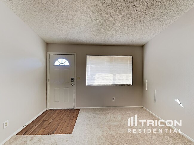 Building Photo - 7044 W Taylor Street Phoenix AZ