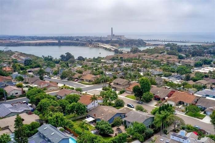 Foto del edificio - 3978 Syme Dr