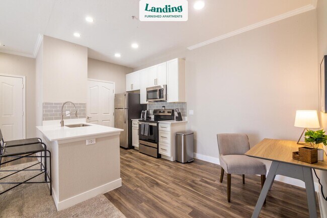 Foto del edificio - 16356 N Thompson Peak Pkwy