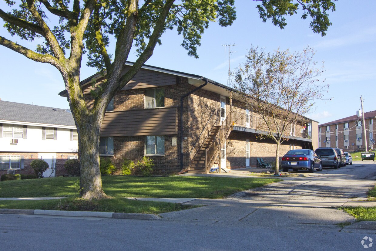 Primary Photo - 314 Sentinel Dr