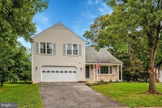 Building Photo - 2219 Cedar Mill Ct