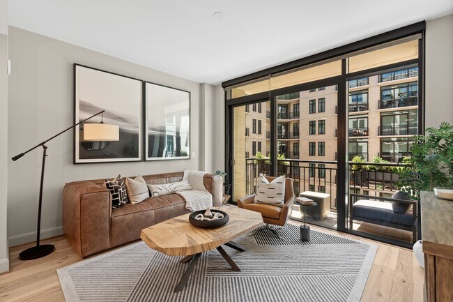 Foto del edificio - 2511 Willowick Rd