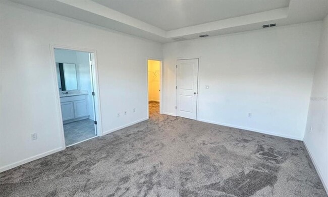 Building Photo - 2524 Skyline Lp