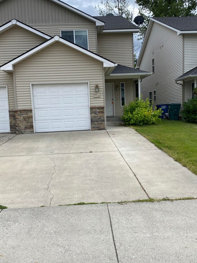 3422 W Vela Plz, Post Falls, ID 83854 Townhouse for Rent in Post